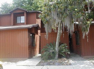 907 SW 55th Ter, Gainesville, FL 32607