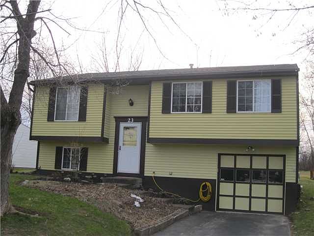 1st image of 23 Greenridge Cres