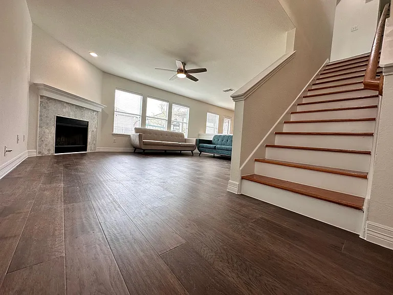 1820 Kittyhawk Dr — Photo 17