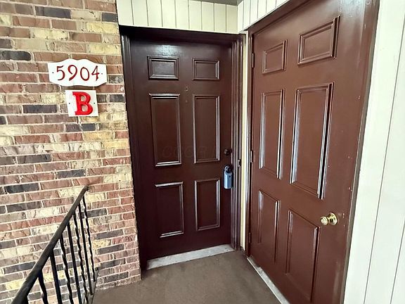 2nd image of 5904 Hallworth Ave #B