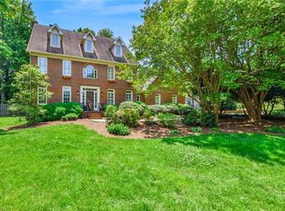 3807 Buncombe Dr, Greensboro, NC 27407