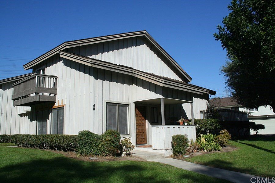 1st image of 9601 Karmont Ave