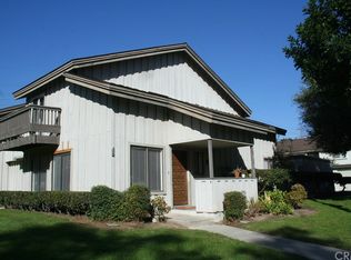 9601 Karmont Ave, South Gate, CA 90280