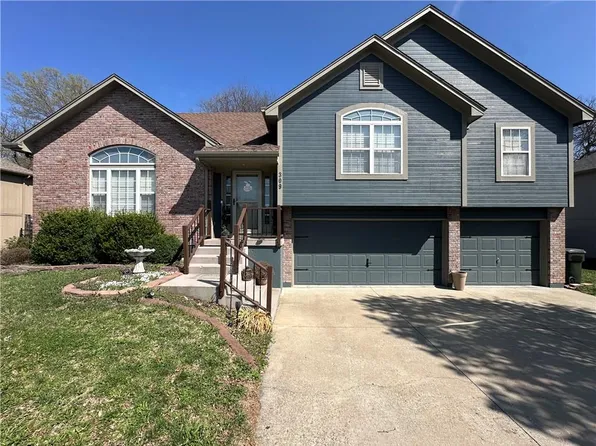 309 S Black Jack Ave, Lone Jack, MO 64070