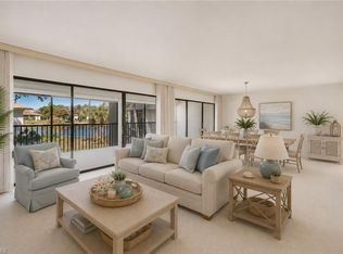 517 Lake Louise Cir #201, Naples, FL 34110