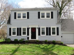 4030 Saint Ives Ct, Louisville, KY 40207