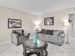 1084 Exeter E, Boca Raton, FL 33434