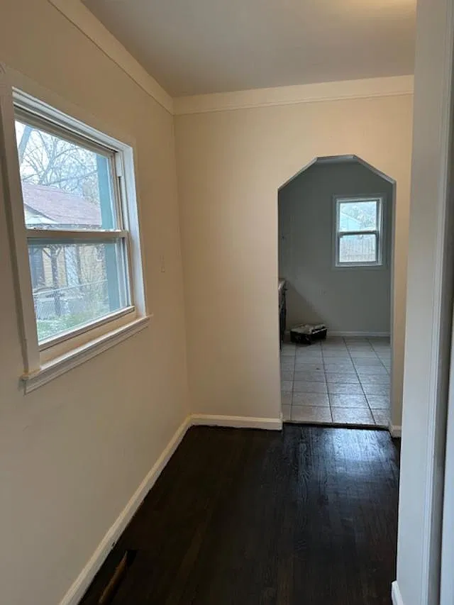 2 bed, 857 sqft, $1,350 — Photo 3