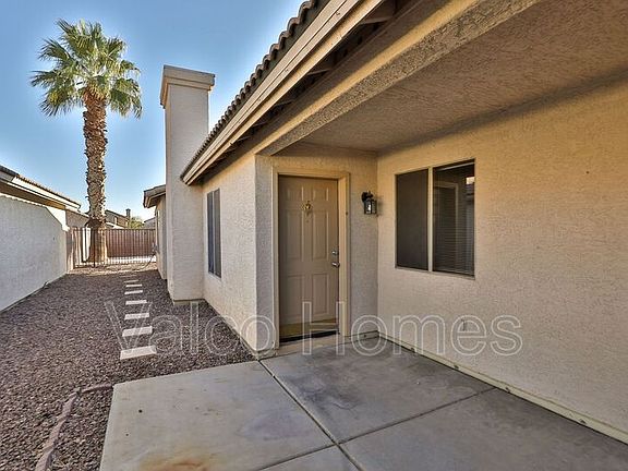 4th image of 4707 E Mountain Vista Dr