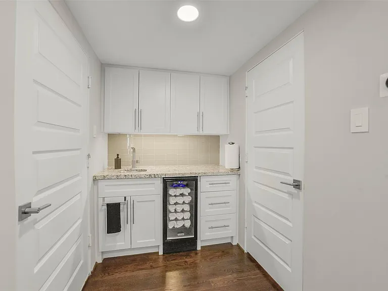 1520 Malone St — Photo 33