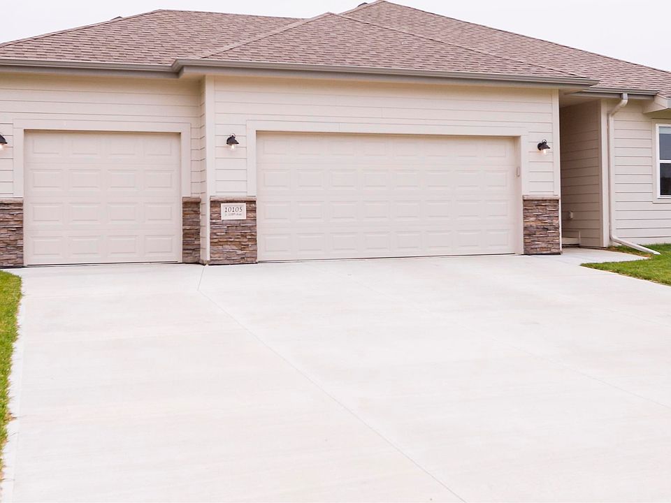 1st image of 10105 S 108th Ave