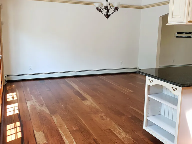 275 Evergreen Ave #1 — Photo 13