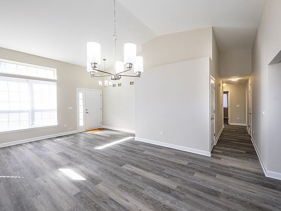 2nd image of 1882 Blossom Ridge Dr