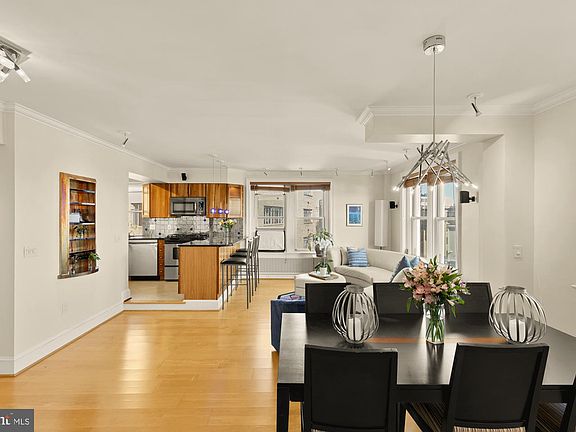 4th image of 1954 Columbia Rd NW APT 710