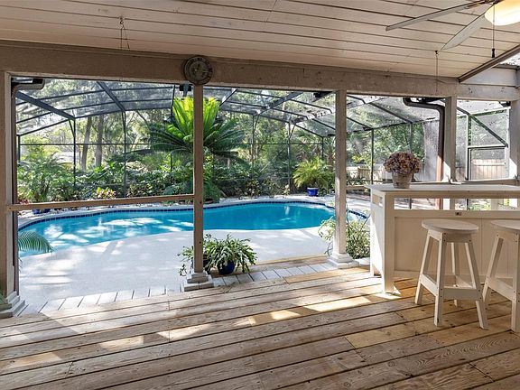 3rd image of 411 Santa Maria Way
