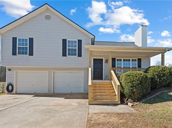 178 Windfield Ridge Dr, Mount Airy, GA 30563