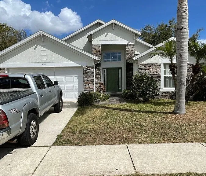 722 Windsor Estates Dr — Photo 25