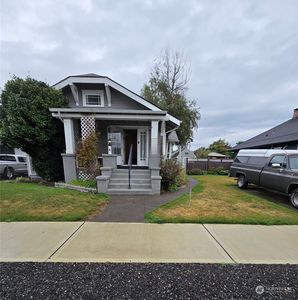 723 Kincaid Avenue, Sumner, WA, 98390