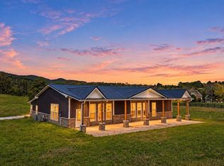 522 Lavender View Ln, Speedwell, TN 37870