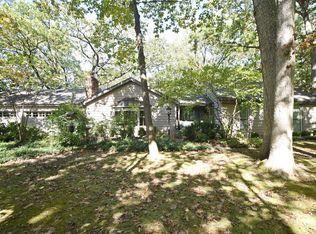 15076 W Hickory Rd, Zion, IL 60099