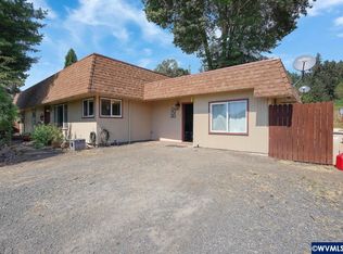 41497 Upper Berlin Dr, Lebanon, OR 97355