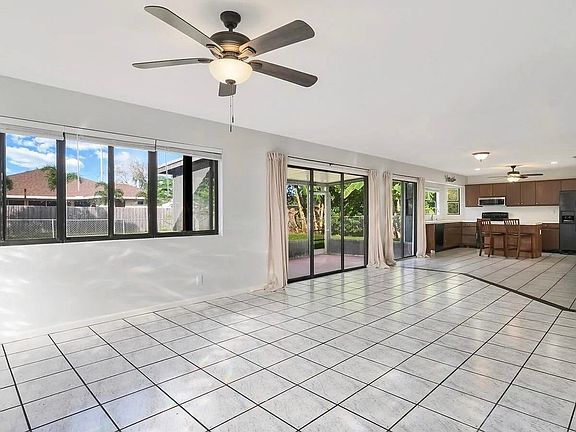 2nd image of 6048 Garrett St