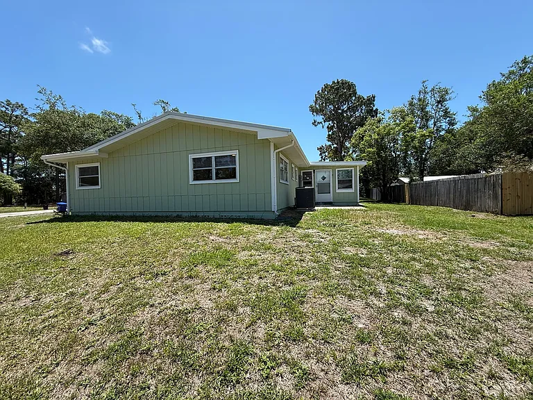 209 Phoenetia Dr — Photo 34
