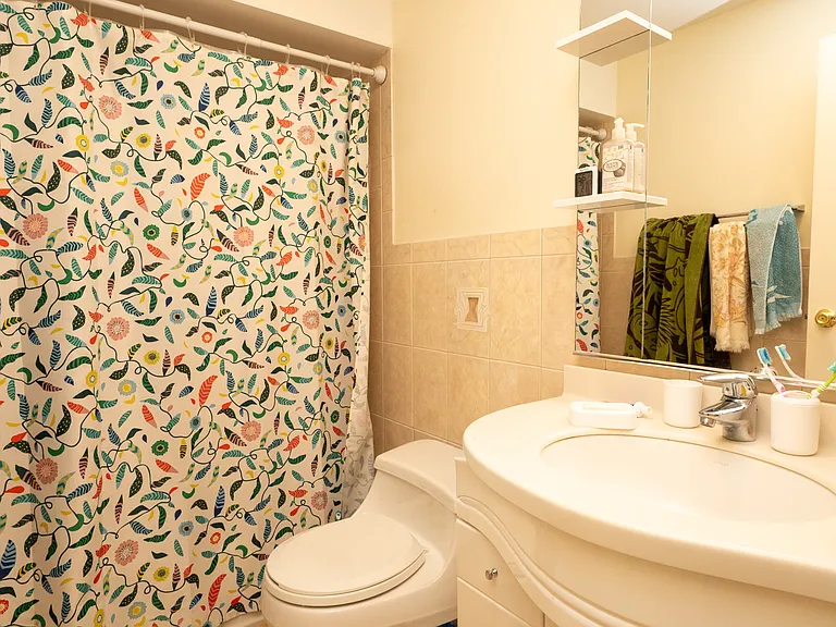 9 Silver Hill Ln #20 — Photo 10