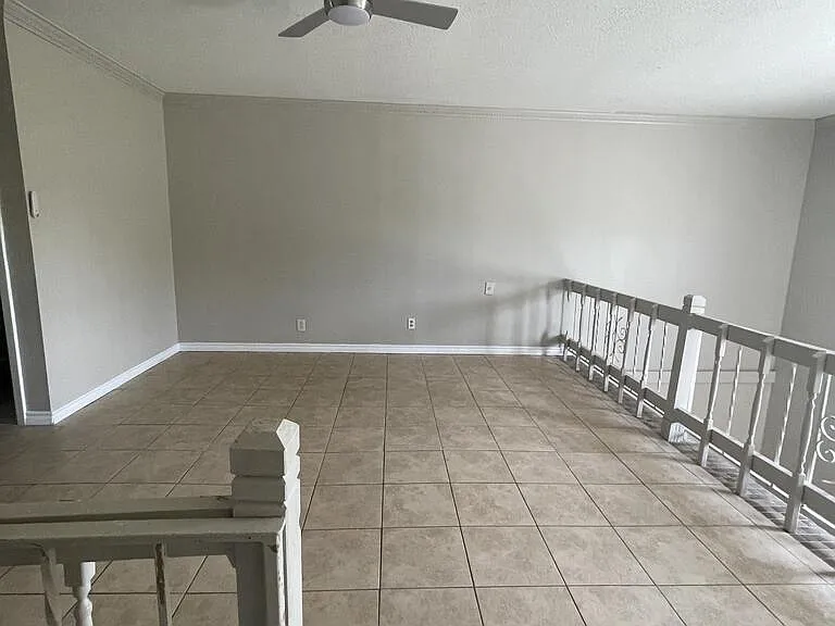 802 Continental Dr #2 — Photo 11