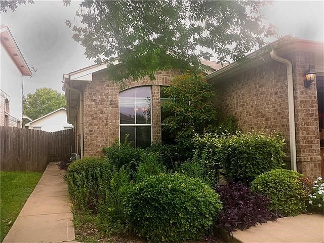 1st image of 2204 Jesse Owens Dr