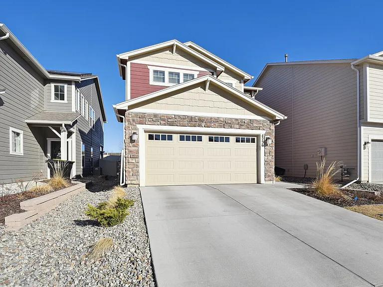 4256 Samaritan Loop — Photo 2