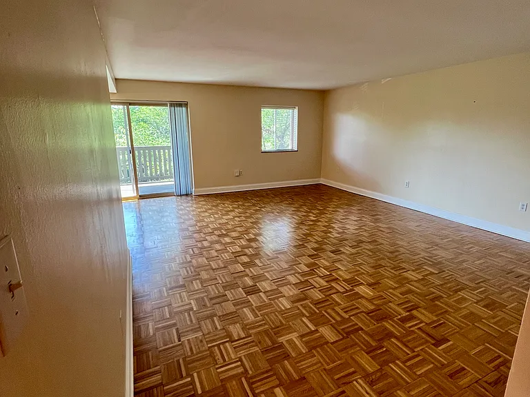 3636 Taliluna Ave #615 — Photo 3
