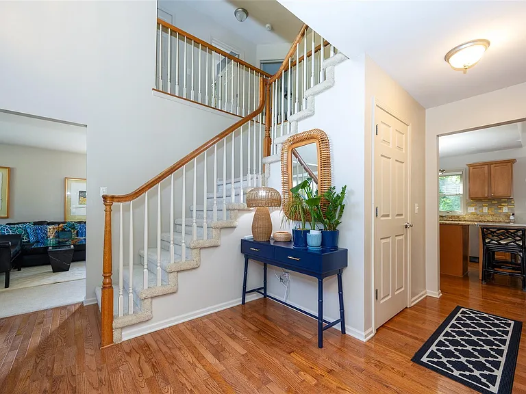 3481 Castlewood Ct — Photo 15