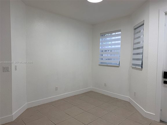 5th image of 459 NE 21st Ave