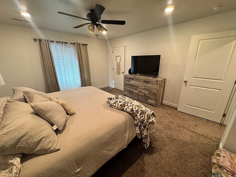 3267 E Labyrinth Point Cir — Photo 7
