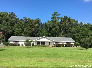 620 NW 89th St, Gainesville, FL 32607