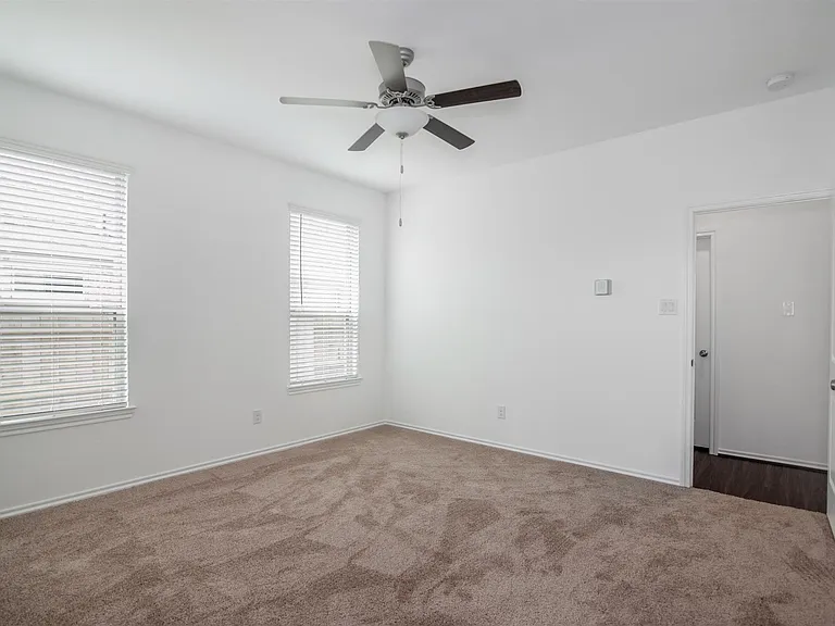 23741 Woodgreen Terrace Dr — Photo 16