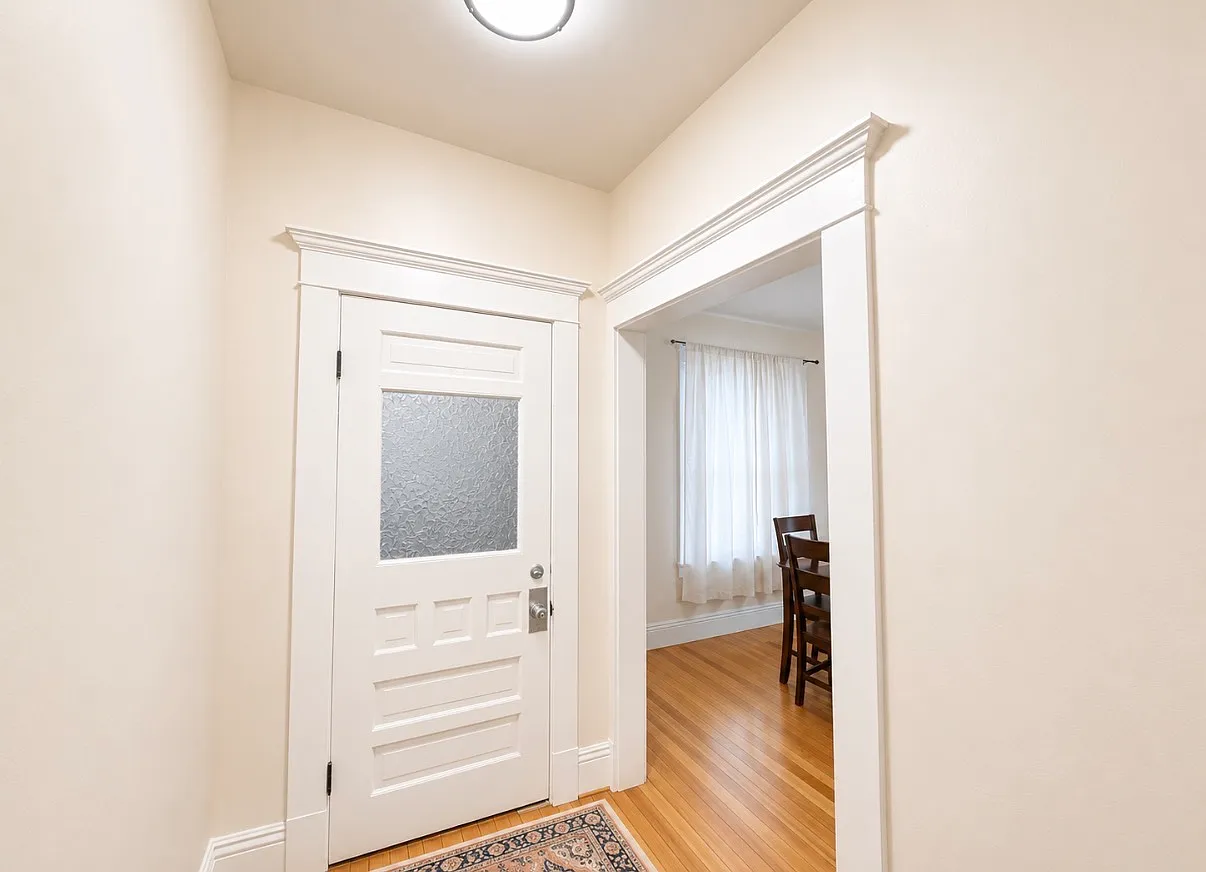 2 bed, 950 sqft, $1,200 — Photo 3
