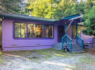 31631 Pearl Dr, Fort Bragg, CA 95437