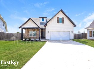 7332 Parkside Place Dr, North Richland Hills, TX 76180