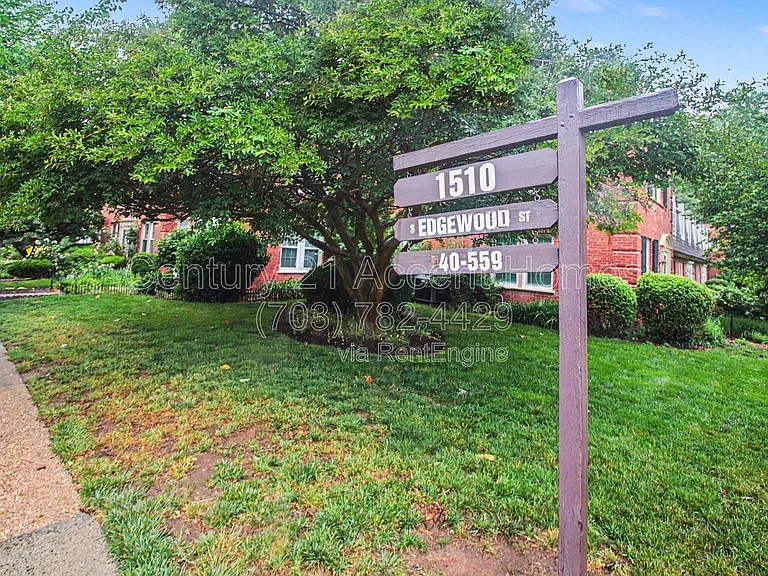 1510 S Edgewood St #550 — Photo 28