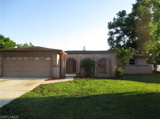 4113 20th Pl SW, Naples, FL 34116