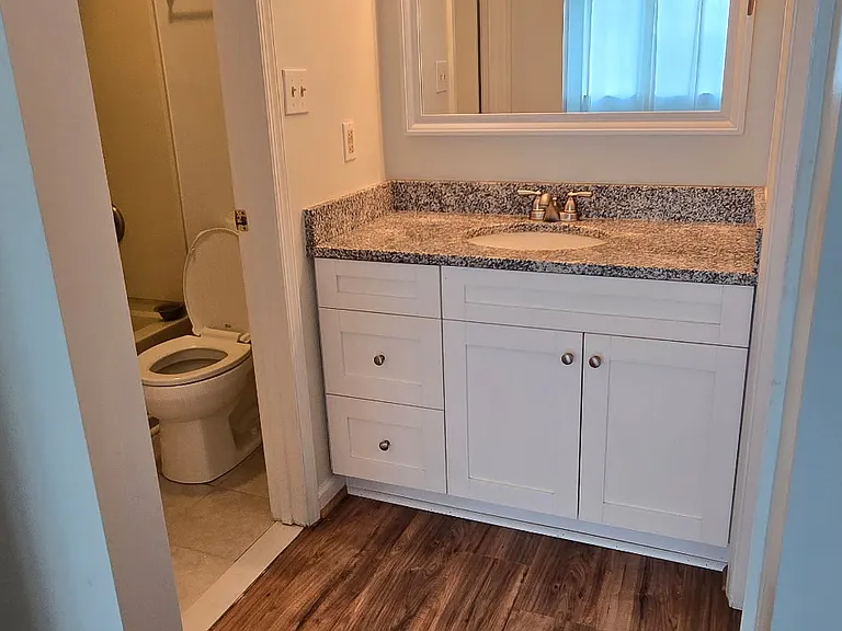8503 Falls Run Rd #B — Photo 8