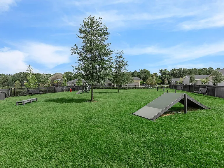 West Shire Village — Photo 31