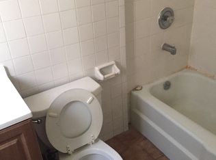 2410 Sobro Ave, Valley Stream, NY 11580