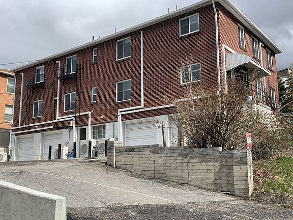 3rd image of 227 N North St #4