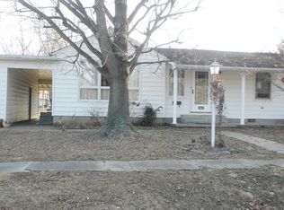 1414 W Tyler St, Herrin, IL 62948