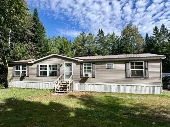 69 Old Kingfield Road, New Portland, ME 04961