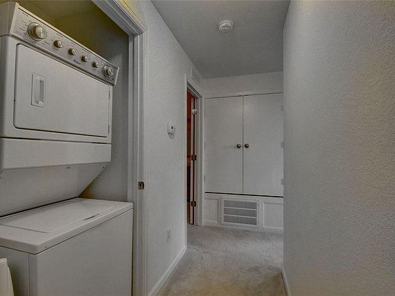 2nd image of 804 Summer Hawk Dr Unit 6304