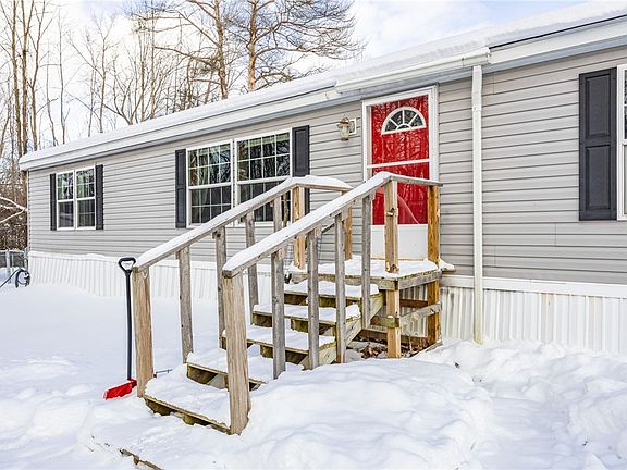3rd image of 4345 Shortsville Rd Lot 41